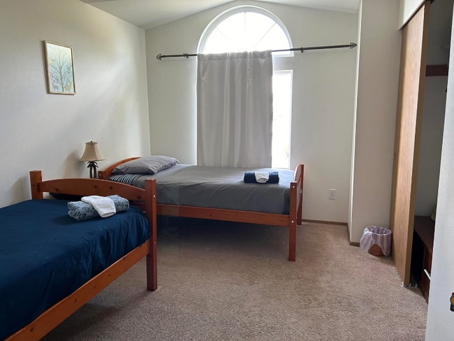 property at 6904 54th Pl NE
