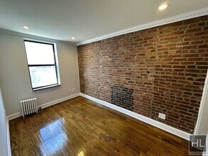 Avenue A in New York, NY - Building Photo - Building Photo