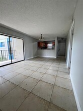 1621 Balfour Point Dr in Royal Palm Beach, FL - Building Photo - Building Photo