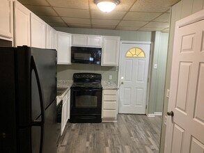 240 N Nice St in Frackville, PA - Building Photo - Building Photo