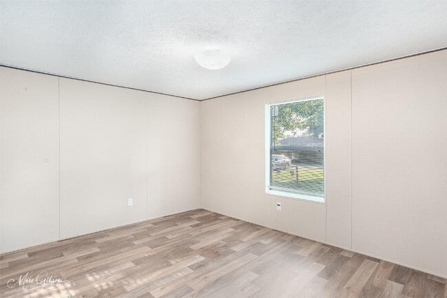 1956 Rossie Lee Dr in Bossier City, LA - Foto de edificio - Building Photo