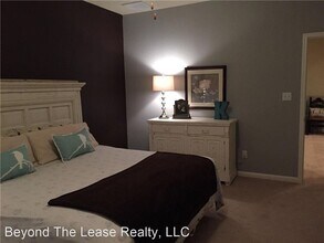 3451 Mayfield Ranch Blvd-Unit -Unit#407 in Round Rock, TX - Foto de edificio - Building Photo