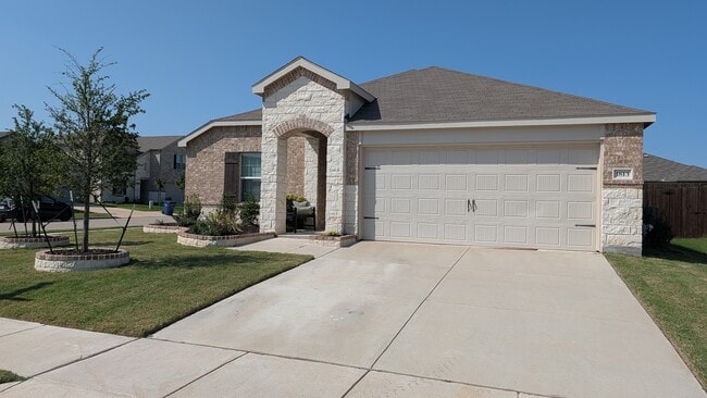 1813 Acacia Dr in Royse City, TX - Building Photo - Building Photo