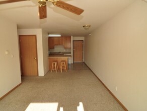 Bramble Oak Apartments in Ames, IA - Building Photo - Building Photo