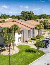 5736 S Texas Ave, Unit 2320 in Orlando, FL - Building Photo - Building Photo