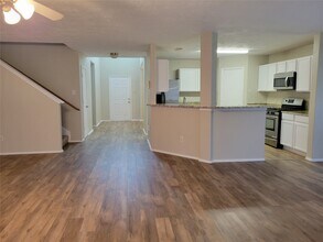 19426 Old Barngate Ln in Houston, TX - Building Photo - Building Photo