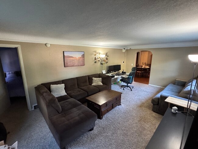 property at 1542 3rd Ave
