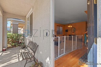 521 Black Walnut Pl in Hercules, CA - Foto de edificio - Building Photo