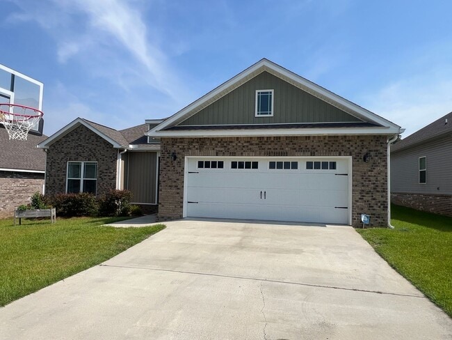 property at 645 Valley Stream Dr