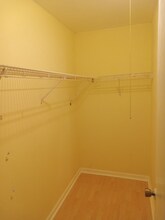 594 Windchase Ln in Stone Mountain, GA - Foto de edificio - Building Photo