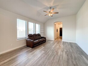 3205 Cornflower Coast Ct in La Marque, TX - Building Photo - Building Photo