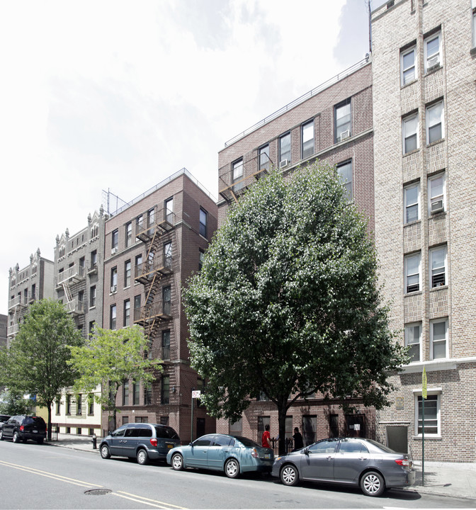 2385 Valentine Ave in Bronx, NY - Building Photo