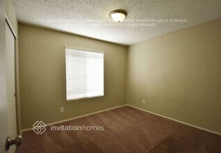 6958 W Purdue Ave in Peoria, AZ - Building Photo - Building Photo