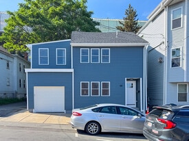 58 Chestnut St in Chelsea, MA - Building Photo