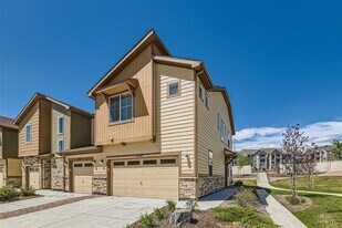 9699 Albion Ln in Thornton, CO - Building Photo