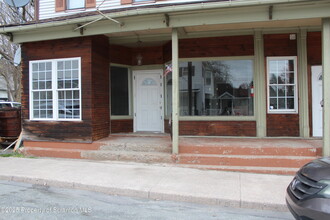 139 South St in Waymart, PA - Foto de edificio - Building Photo