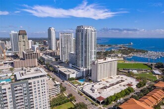 301 1st St S in St. Petersburg, FL - Building Photo - Building Photo