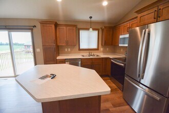 6934 Clarkia Dr NW in Rochester, MN - Building Photo - Building Photo