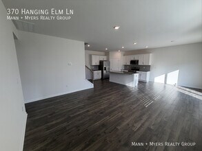 370 Hanging Elm Ln in Fuquay Varina, NC - Building Photo - Building Photo