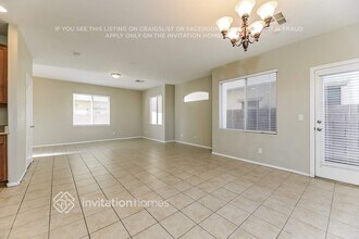 628 Sumatra Pl, Unit C in Henderson, NV - Building Photo - Building Photo