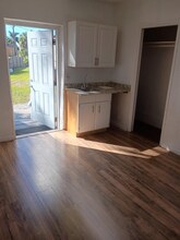 637 S Main St in Belle Glade, FL - Building Photo - Building Photo