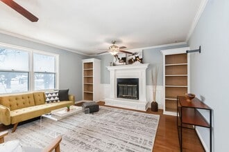 427 N Blake St in Olathe, KS - Building Photo - Building Photo