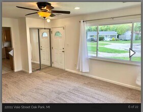 22011 Vale St in Oak Park, MI - Building Photo - Building Photo