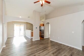 6215 Cannoli Pl in Riverview, FL - Building Photo - Building Photo