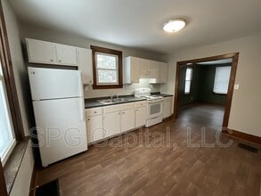 727 N Pitt St in Carlisle, PA - Building Photo - Building Photo