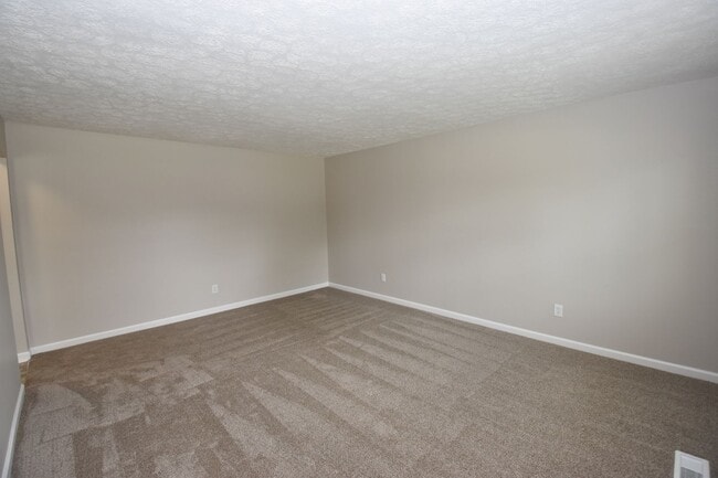 1439-1441 Coachlite Dr in Greenfield, IN - Building Photo - Building Photo