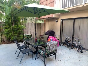 705 Mill Valley Pl in West Palm Beach, FL - Building Photo - Building Photo