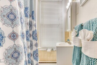 31 Atlantic Ave in Ocean Grove, NJ - Building Photo - Building Photo