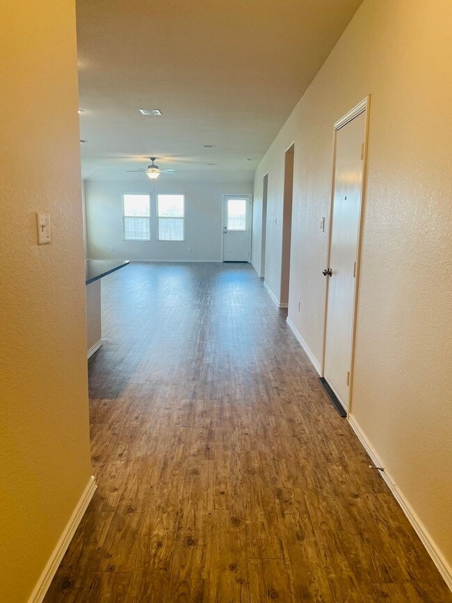 21725 Urraca Ln in Pflugerville, TX - Building Photo - Building Photo