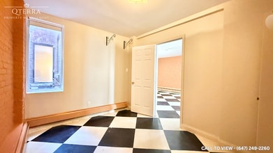 115 Vaughan Rd in Toronto, ON - Building Photo - Building Photo