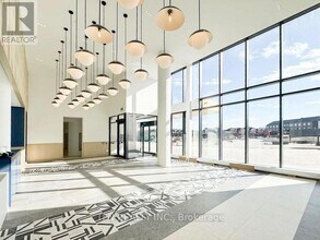 4878 Powers Cmn in Burlington, ON - Building Photo - Building Photo