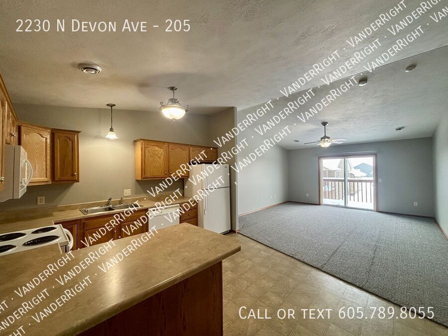 2230 Devon Ave in Tea, SD - Building Photo