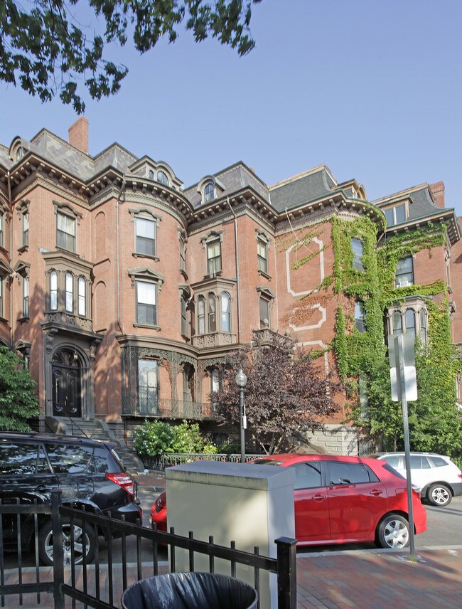 525 Massachusetts Ave in Boston, MA - Building Photo - Building Photo