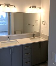 3300 NE 65th St, Unit 205 in Seattle, WA - Building Photo - Building Photo