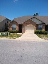 2948 Palmetto Ridge Way in Lynn Haven, FL - Building Photo
