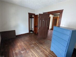 3562 Trent Ave-Unit -UP in Cleveland, OH - Building Photo - Building Photo
