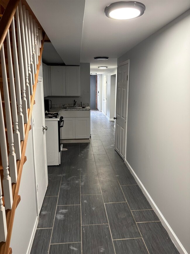 579 Liberty Ave in Jersey City, NJ - Building Photo - Building Photo