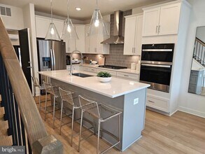 2033 Henson Norris St in Rockville, MD - Building Photo - Building Photo