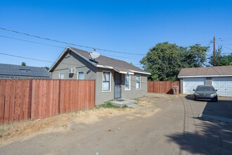 414 Washington Ave in Bakersfield, CA - Building Photo - Building Photo