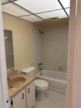 1820 N Lauderdale Ave in North Lauderdale, FL - Building Photo - Building Photo