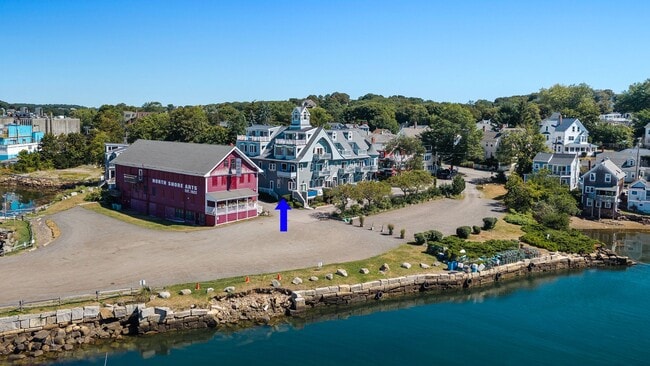 property at 5 Pirates Ln