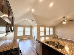 4512 Chestnut Meadows Bend in Georgetown, TX - Building Photo - Building Photo