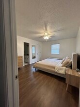 1105 S 26th St in Rogers, AR - Building Photo - Building Photo