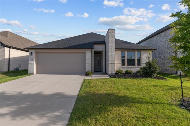 354 Waters Rdg Dr in Lavon, TX - Building Photo