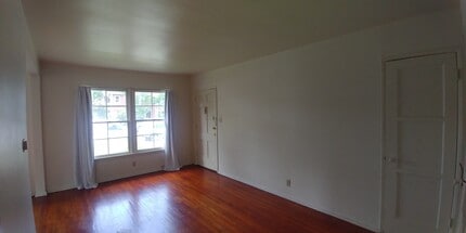 424 E Freeland St, Unit 2 in Long Beach, CA - Building Photo - Building Photo