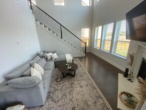 2714 Sebring Cir in Austin, TX - Building Photo - Building Photo